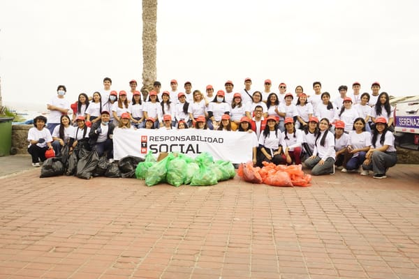 ESTUDIANTES DE UTP PROMUEVEN EL CUIDADO DEL MEDIO AMBIENTE A TRAVÉS DE SU VOLUNTARIADO